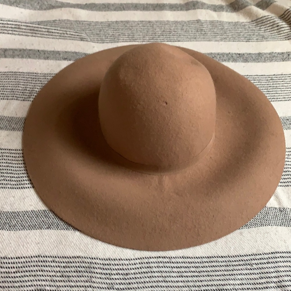 H&M 100% wool floppy hat